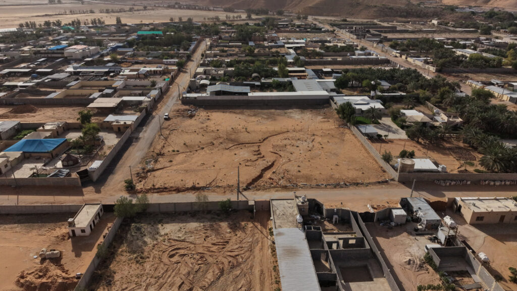2-أرض زراﻋﻴﺔ