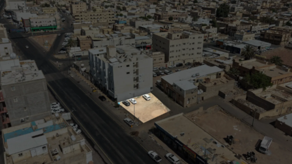 1-أرض سكني تجاري – العزيزية
