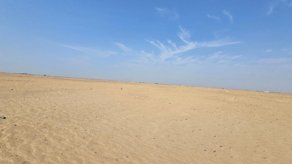 5- أرض سكنية بحي الهجرة
