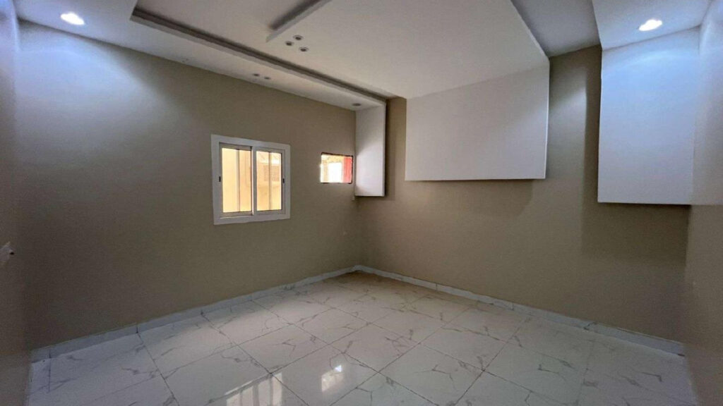 7- شقة سكنية بحي مريخ