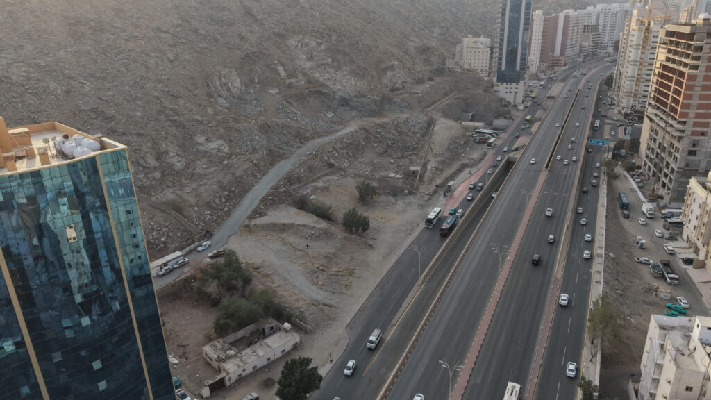 7-أرض سكنية