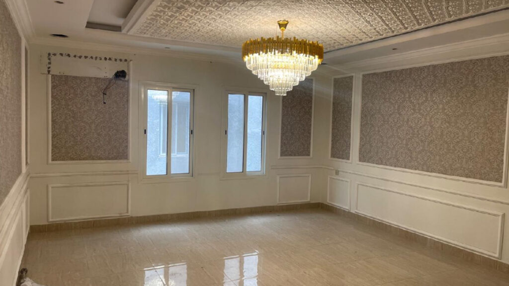 17- شقة سكنية 183.62م2 بحي الشعلة