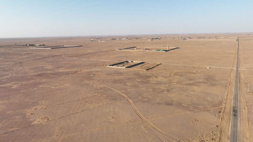 7- أرض بحي شمال أبلق