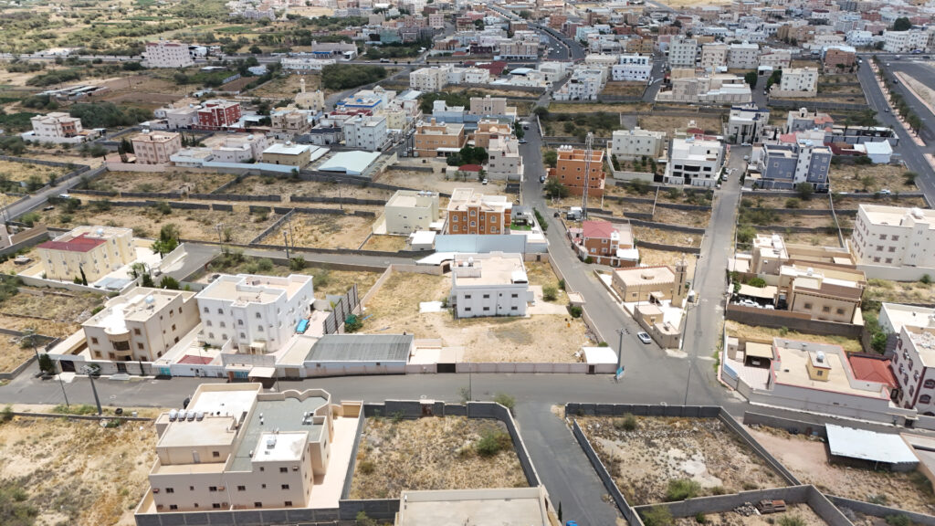 14-فيلا سكنية بمساحة 3382 م² في مدينة احد رفيده