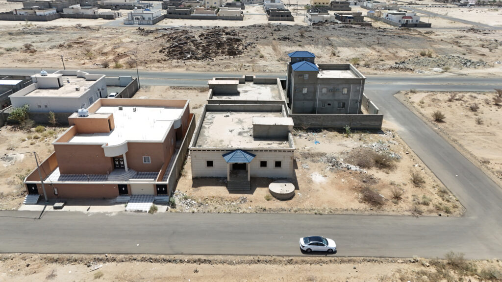 4-فيلا سكنية دور واحد تحت التشطيب في بيشة