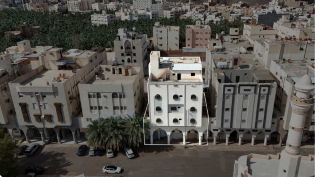 1-عمارة سكنية – السيح