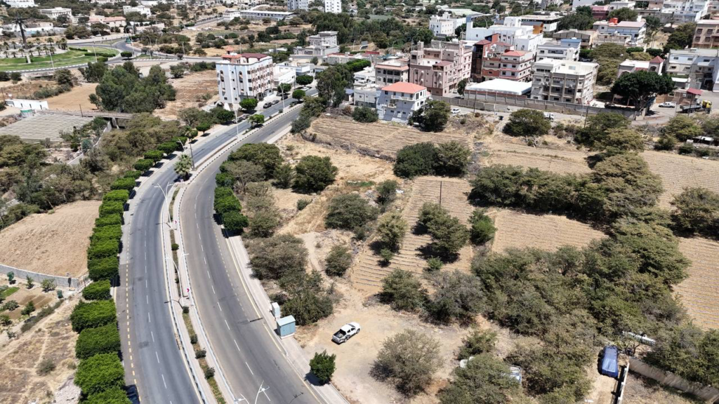 3-أرض سكنية – الحسام