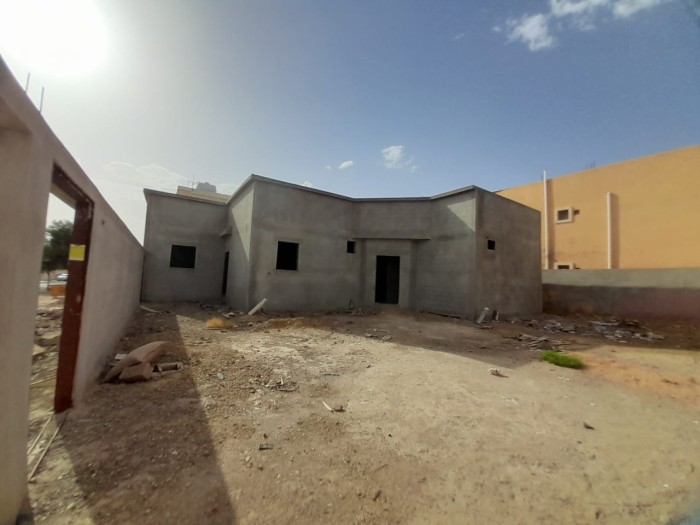 5-فيلا بحي الجزيرة في عفيف