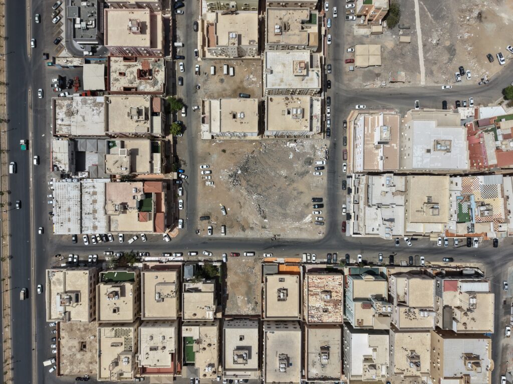 2-أرض سكنية – حي الأجاويد بمساحة 4862.25 م² في مدينة جدة