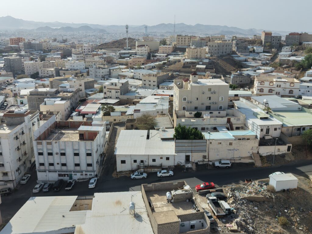 15-أرض سكنية