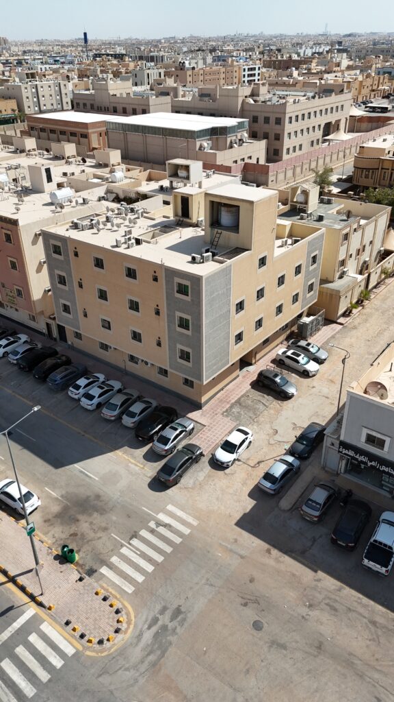 2- عمارة تجارية سكنية حي المونسية بمساحة 750 م² في مدينة الرياض