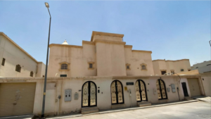 1- مبنى سكني مساحة 750م2 , حي المصيف – الرياض (رقم الصك : 7279406754600000