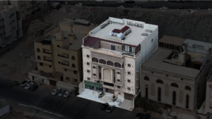 2- عمارة سكنية مؤجرة بحي الشوقية بصك 794176006016