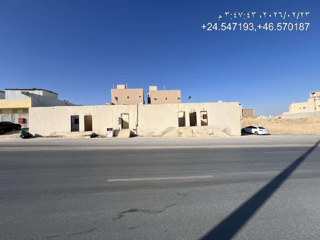 3-مبنى تجاري سكني بحي طويق بمساحة 900 م² في مدينة الرياض