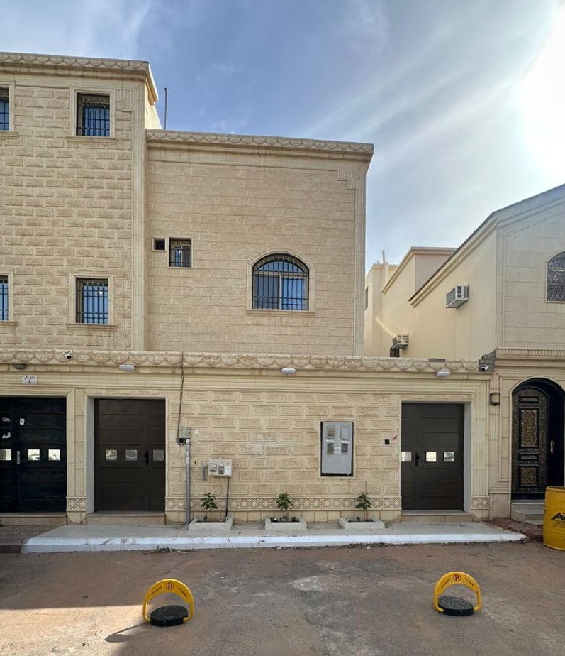 6-شقة سكنية – النقرة بمساحة 178.57 م² في مدينة حائل