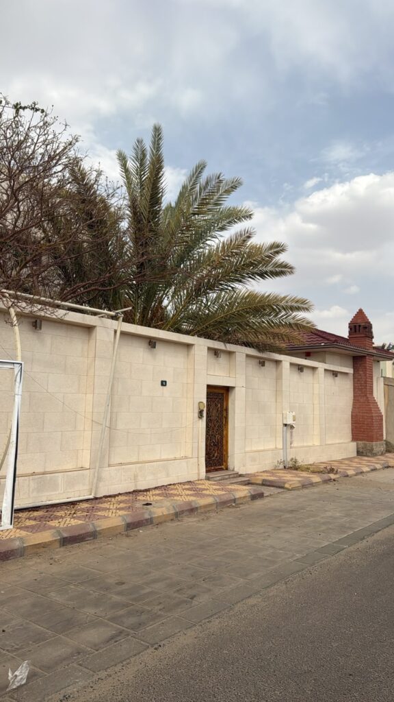 4-فيلا – المطار بمساحة 1753.03 م² في مدينة بيشة