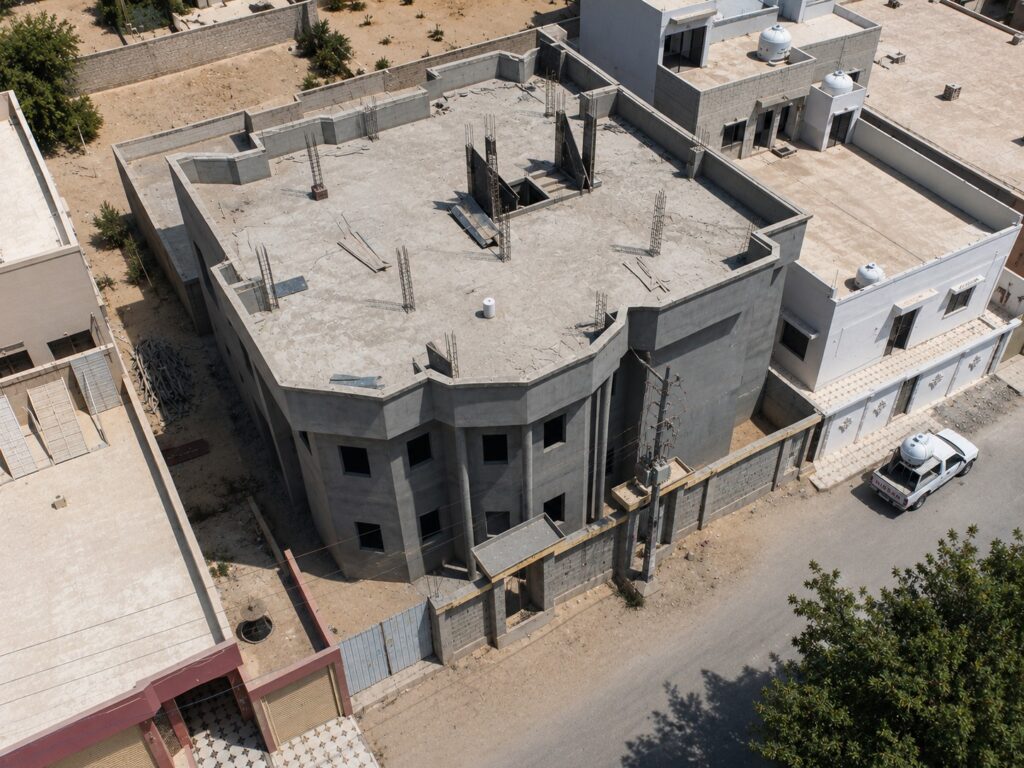 02 – ﻓﻴﻼ ﺳﻜﻨﻴﺔ بحي النزهة / حفر الباطن – بمساحة 400 م²