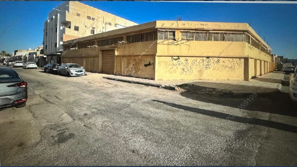 3-دور تجاري مستودع بحي عرعر