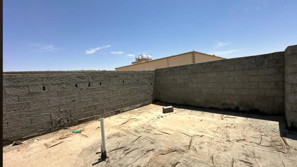 3-فيلا سكنية في مدينة نجران حي شرق المطار بمساحة 630 م²