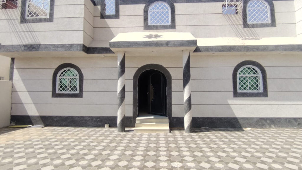 15-فيلا سكنية في مدينة شرورة حي النزهه بمساحة 750 م²