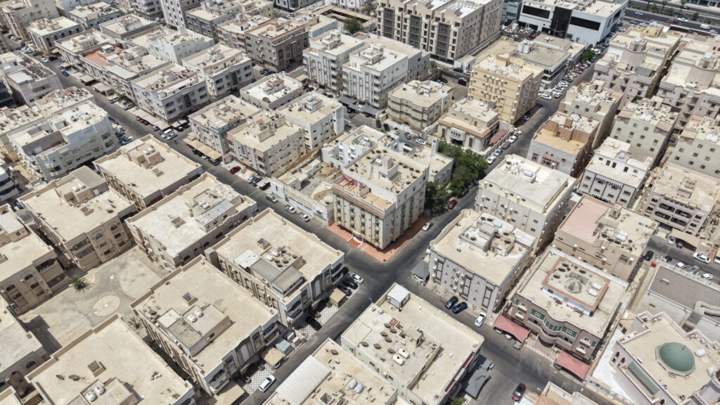 1-عمارة سكنية في حي الفيصلية بمساحة 575م قطعة رقم 14 / 2