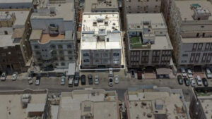 3-عمارة سكنية في حي مدائن الفهد بمساحة 660م قطعة رقم 167