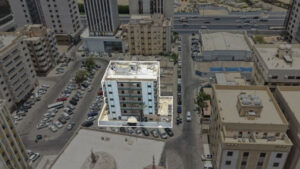 4- عمارة سكنية في حي الشرفية بمساحة 600م قطعة رقم 87
