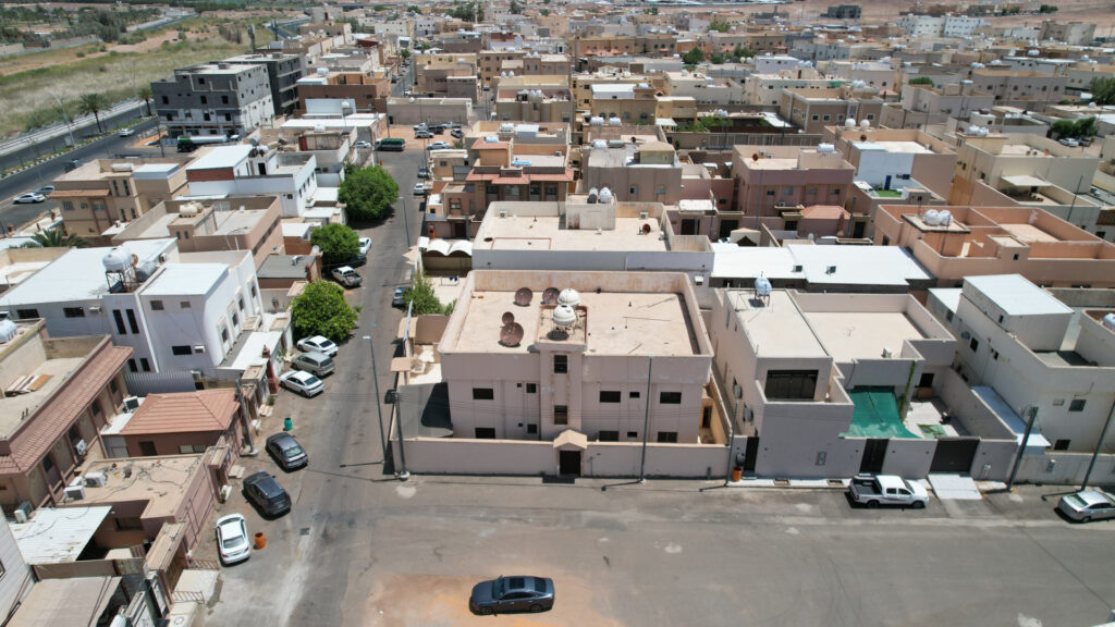 3-فيلا سكنية بحي الخماشية