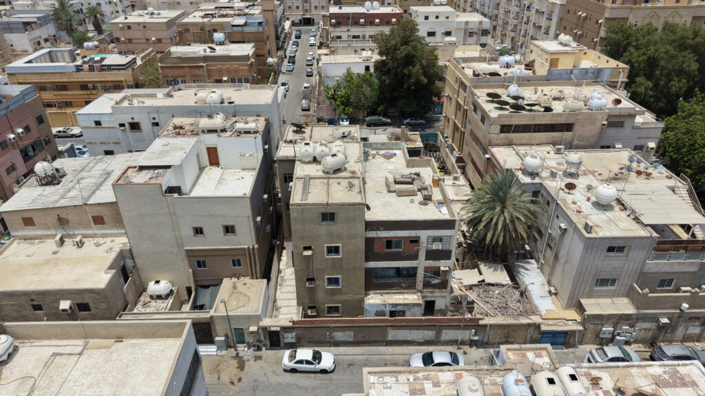 3-عمارة سكنية 480م2 بحي مدائن الفهد