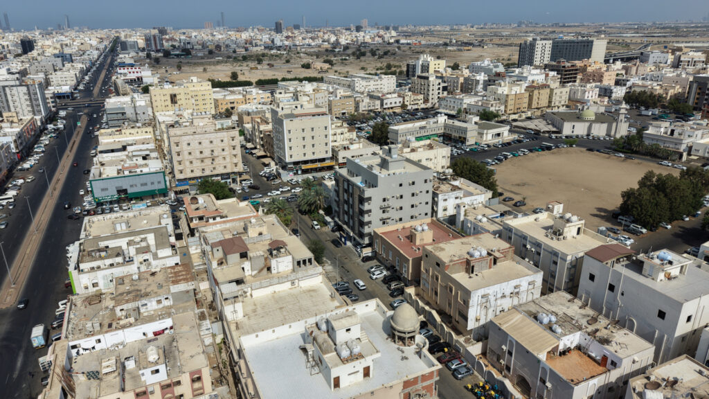 4-عمارة سكنية 600م2 بحي المروة