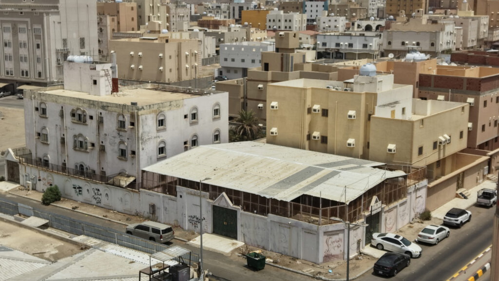 1-عمارة سكنية وحوش ( مبنى تعليمي ) مكة المكرمة