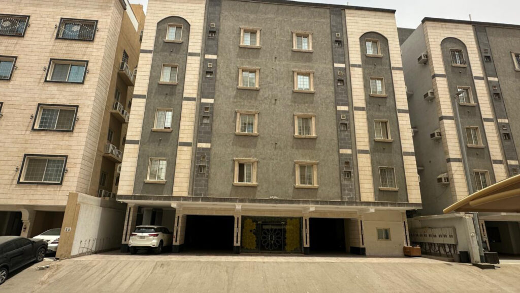 18-شقة سكنية حي مريخ بمدينة جدة