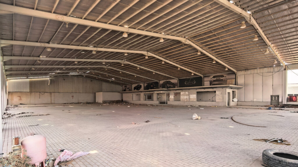 1-مبنى تجاري بحي المنار بمدينة الرياض