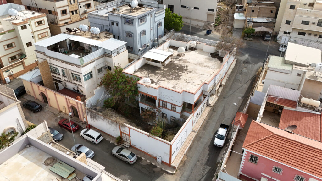 12-فيلا سكنية – حي أم العراد – الطائف بمساحة 738.5 م² في مدينة الطائف