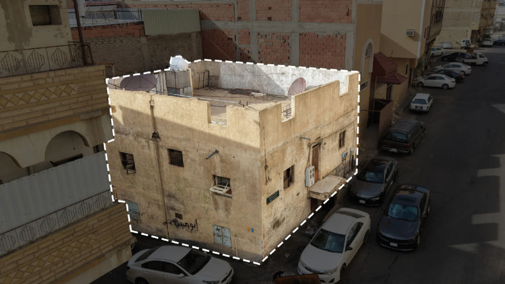 12-أرض سكنية