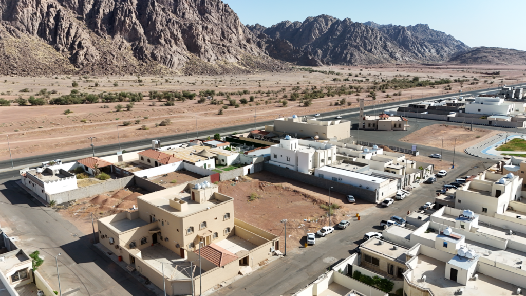 2- أرض سكنية – الوادي بمساحة 900 م² في مدينة حائل