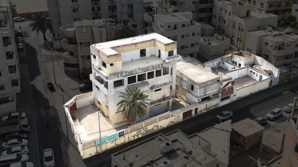 5-عمارة سكنية – حي البغدادية بمساحة 881 م² في مدينة جدة