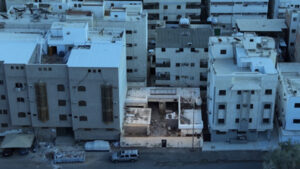 10-بيت شعبي (مشاع بنسبة %4.167644) بحي سلطانة