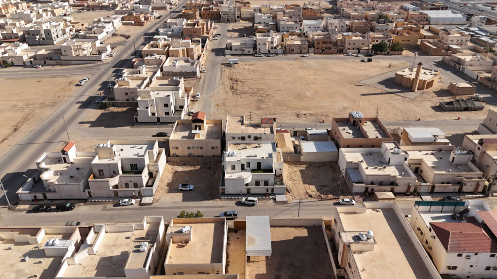 2-فيلا سكنية بمساحة 400 م² في مدينة حفر الباطن