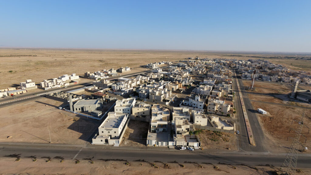 5-فيلا سكني تجاري 664.5م2 في الرس