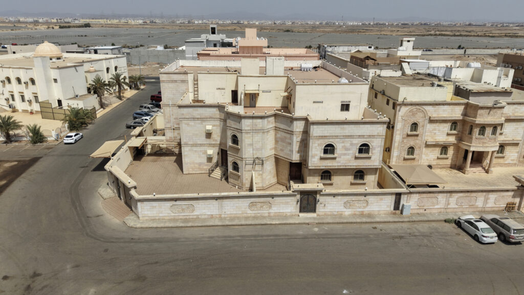 4- فيلا جدة طيبة بمساحة 1379.21 م² في مدينة جدة
