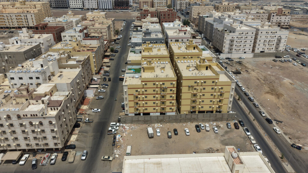 6- شقة جدة الأمير عبدالمجيد بمساحة 176.46 م² في مدينة جدة