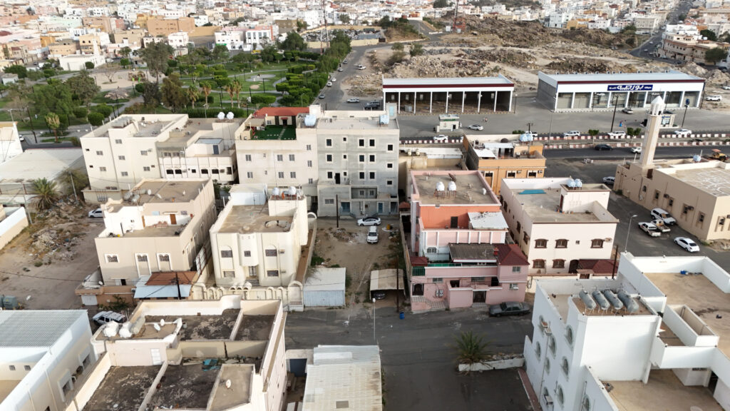 2-أرض سكنية