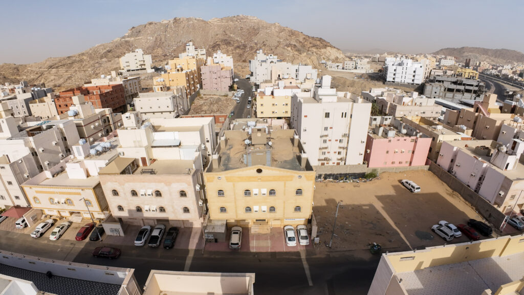 2-عمارة سكنية 500م2 بحي بطحاء قريش