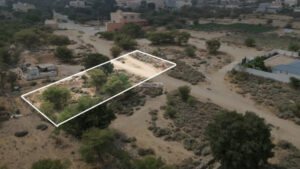 7-أرض سكنية 431.80م2 بحي الحصن