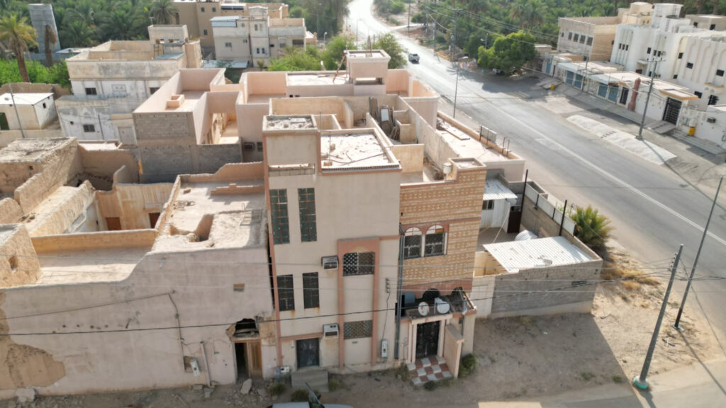 1-فيلا سكنية 199.32م2 بحي الصفيانى-الحلوة