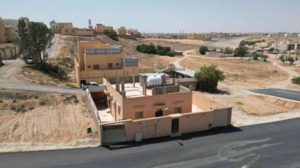 9- فيلا سكنيه بحي الضاحي الشرقي بمساحة 400 م² في مدينة بريدة