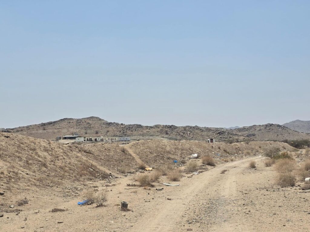 24-أرض سكنية – جعرانة