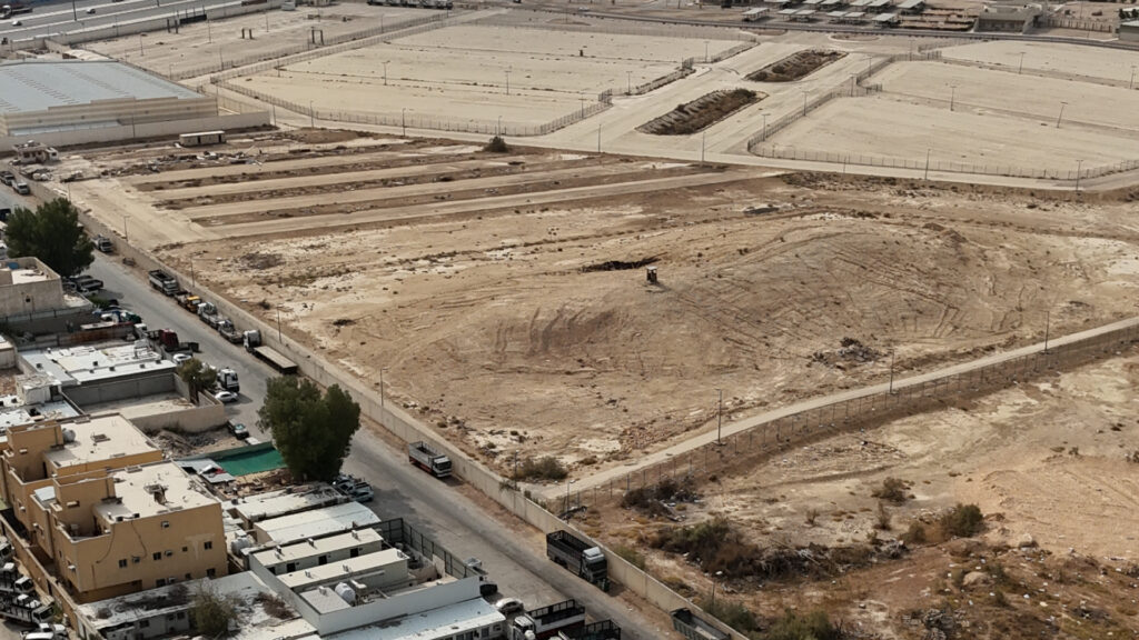 1-أرض سكنية بحي الفيصلية بالرياض