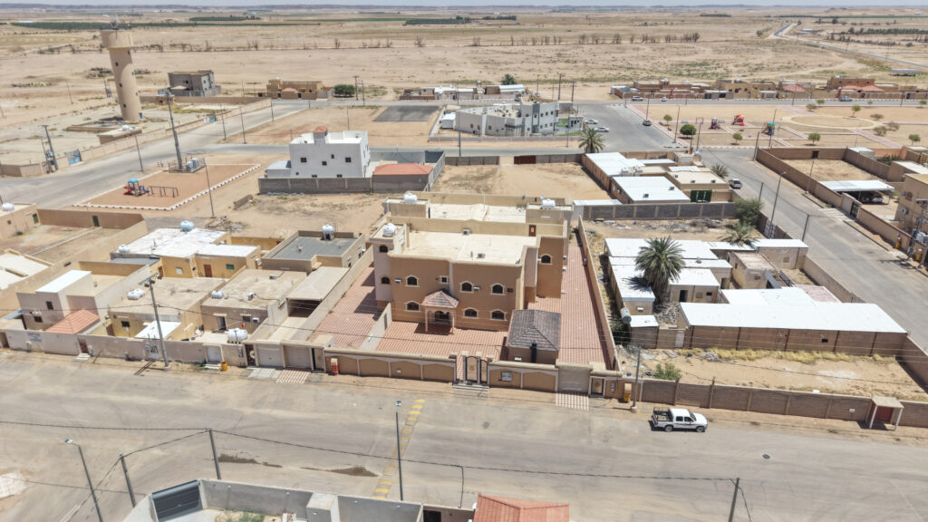 2-فيلا سكنية – الفويلق